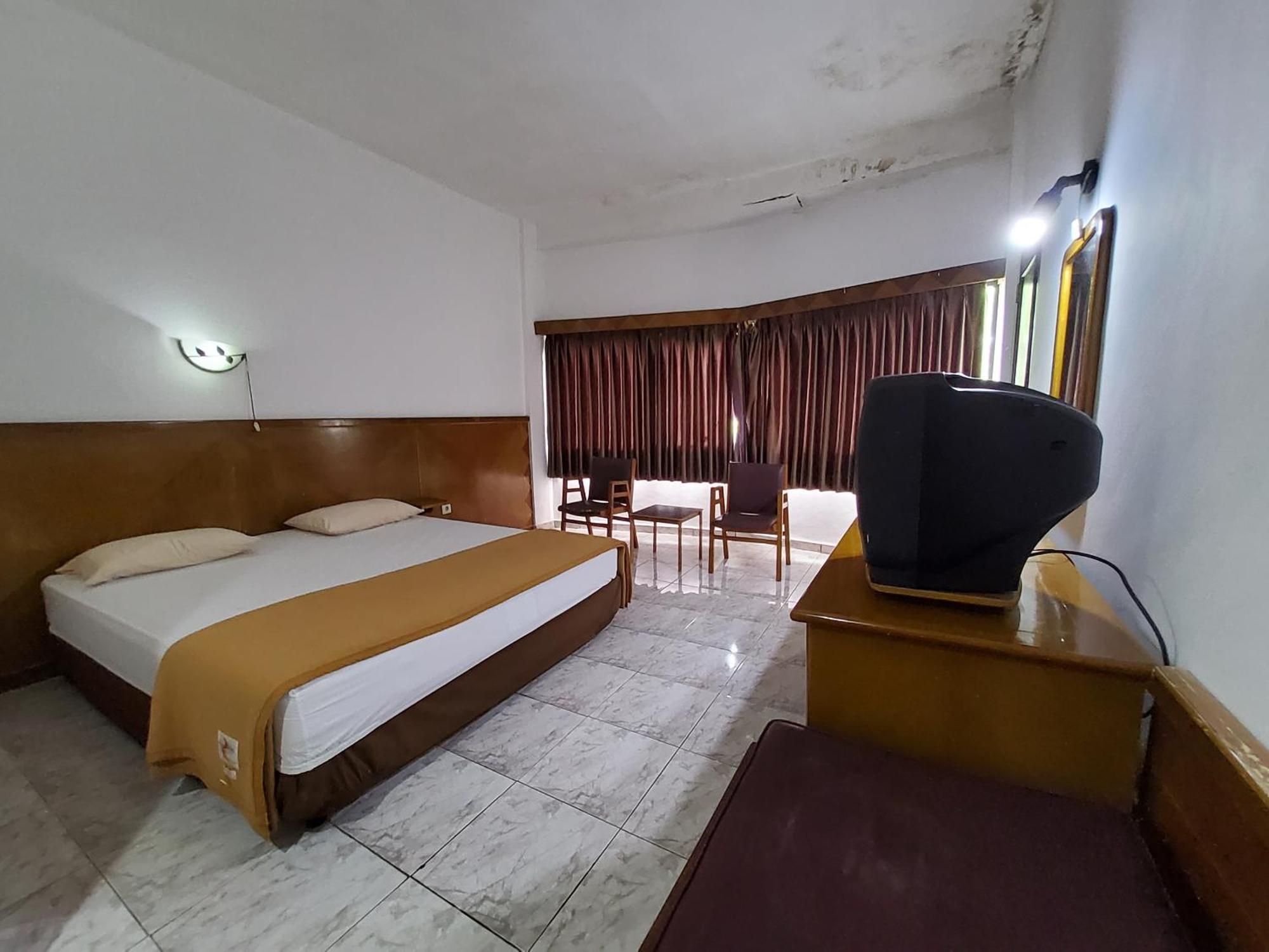 Hotel Kumala Samudra Cikakak ภายนอก รูปภาพ