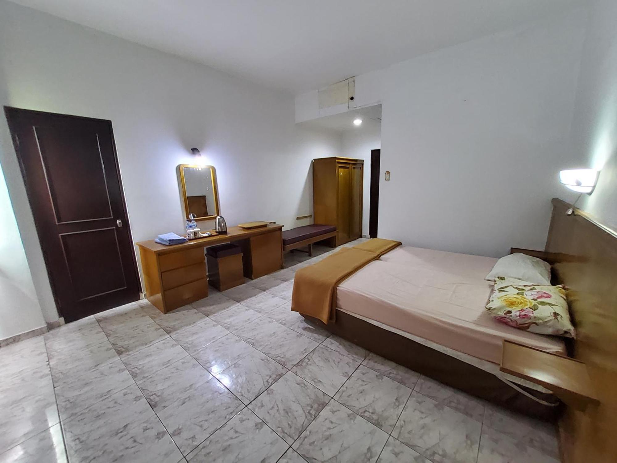 Hotel Kumala Samudra Cikakak ภายนอก รูปภาพ